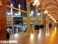 Kaaba-at-night