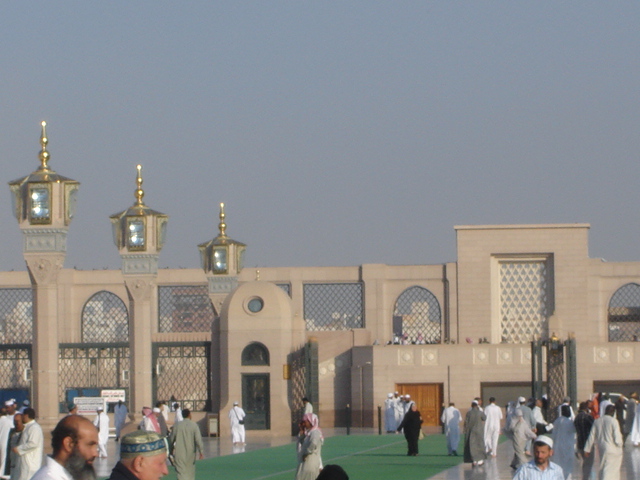 Al-Baqee^ - مقبرة البقيع - قبور الصحابة